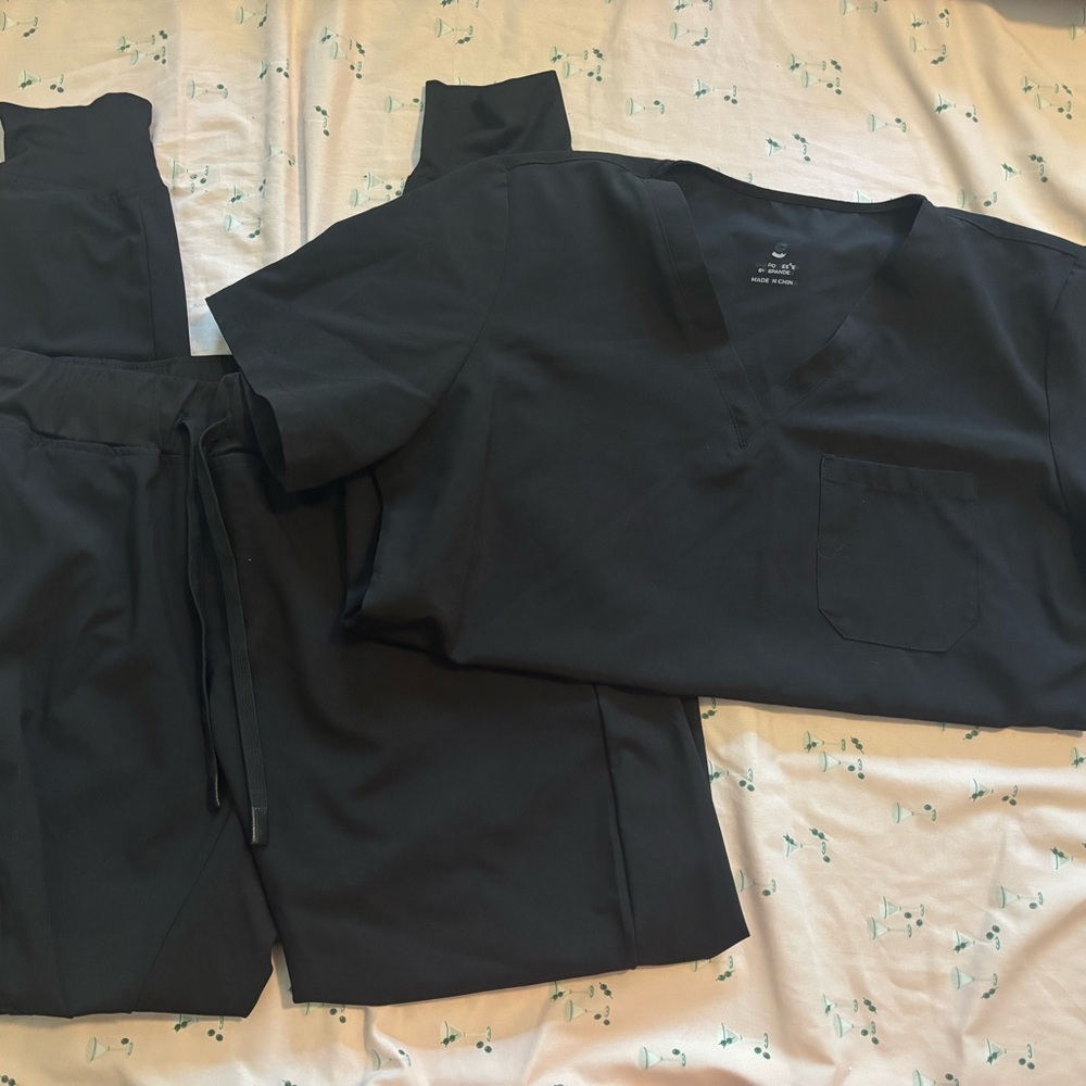 Black Amazon Jogger Scrub Set
